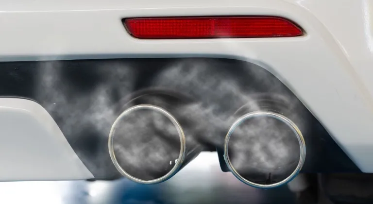 Egzoz muayenesiz araçlara 13,7 milyon lira ceza