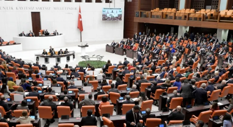 Ekonomiye ilişkin düzenlemeleri içeren kanun teklifi TBMM'de görüşülüyor