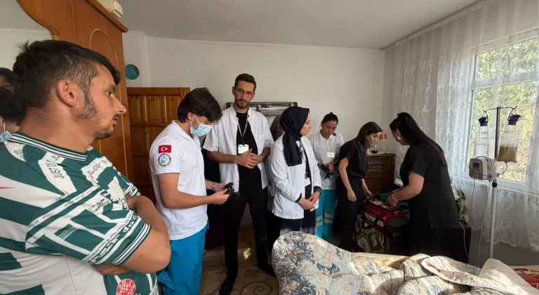 Erbaa Belediyesi evde bakım hizmetlerine devam ediyor.