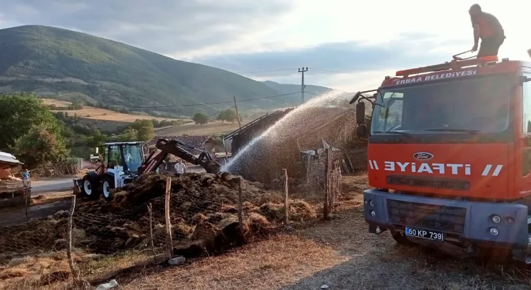 Erbaa Ocakbaşı köyünde samanlık yangını