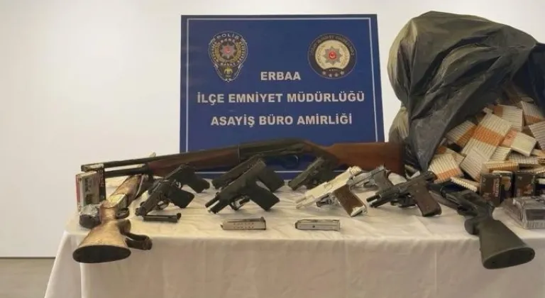 Erbaa’da ruhsatsız silah operasyonu: 14 şüpheliye işlem 