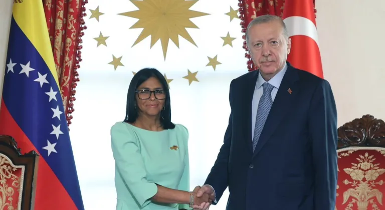 Erdoğan, Venezuela heyetini İstanbul’da kabul etti... Ticaret hedefi 3 milyar dolar