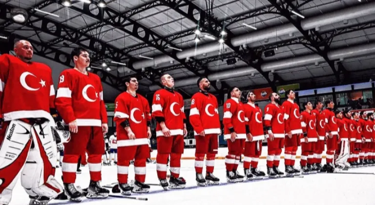 Erdoğan’dan Altın Madalya Kazanan Buz Hokeyi Millilerine Tebrik