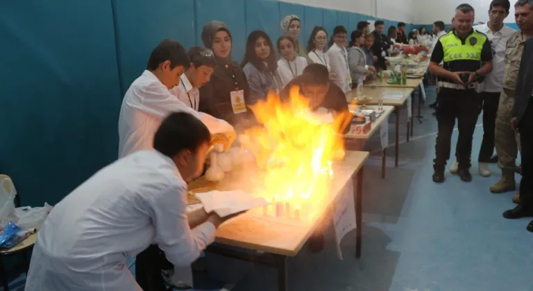 Erzurum Narman'da öğrenciler eğitsel şenlikte hünerlerini sergiledi
