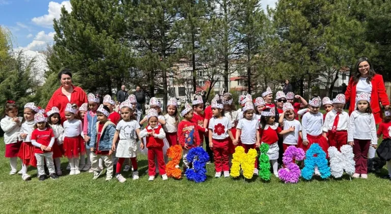 Eskişehir'de çocuklar 23 Nisan’ı oyun evlerinde kutladı