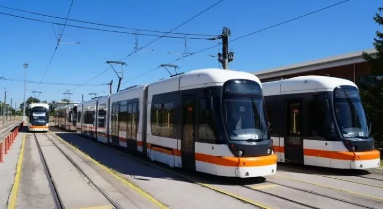 Eskişehir’de Gece Tramvay Seferlerine İki Günlük Ara









