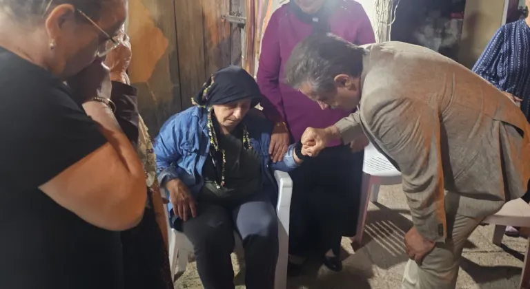 Faruk Çelik’ten Akyürek Ailesine Taziye Ziyareti
