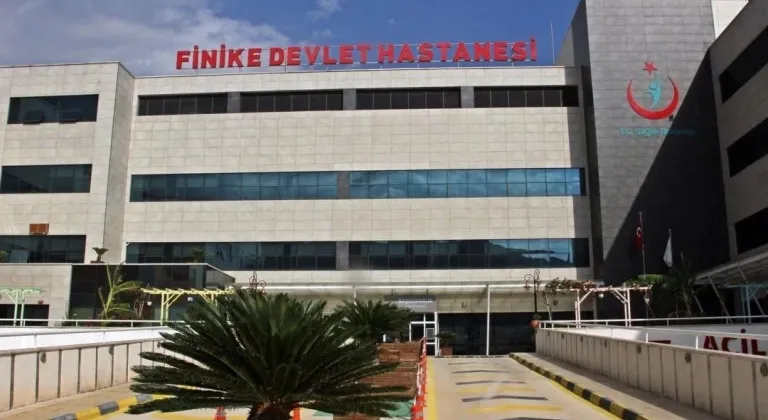 Finike Devlet'te mobing iddiası! Sağlık çalışanları hareketliliği gündemde