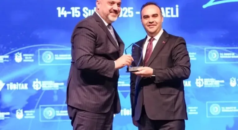 Gaziantep Bilim Merkezi’ne TÜBİTAK’tan “Yılın En Etkin Bilim İletişimi” ödülü!