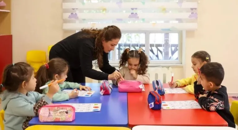 Gaziantep'te Çalışan Aileler İçin Gece Kreşi Hizmeti Başlıyor