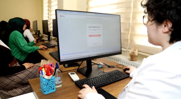 Gaziantep'te gençlere küresel teknoloji eğitimi