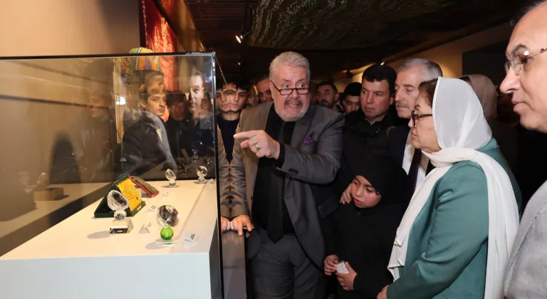 Gaziantep’te 'Mukaddes Emanetler' sergilenyor