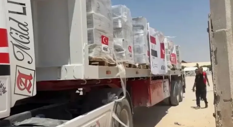 Gazze’ye Türkiye’den İnsani Yardım Sevkiyatı Sürüyor

