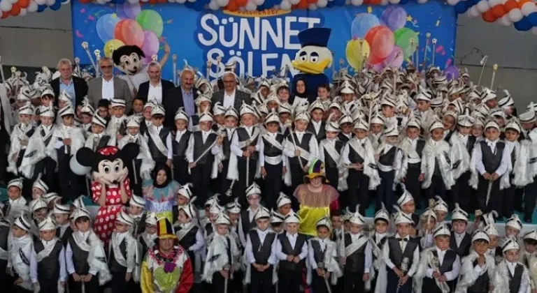 Gebze Belediyesi’nin Geleneksel Sünnet Şöleni Coşkuyla Gerçekleşti