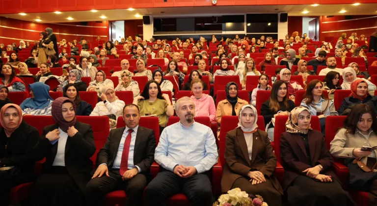 Gebze Okur’da bilim dolu akşam