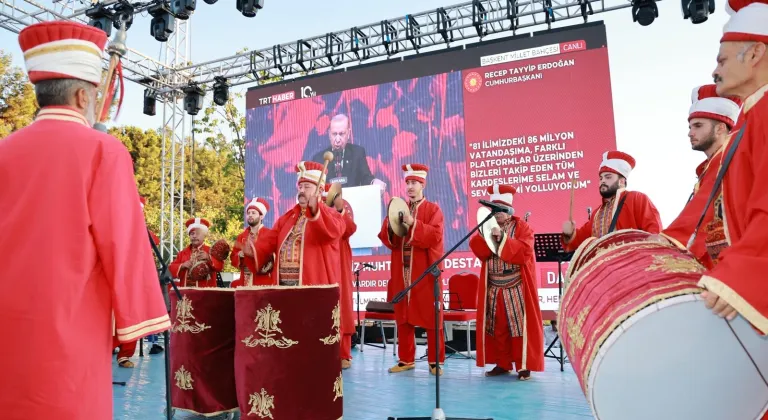 Gebze’de 15 Temmuz İrade Nöbetine Yoğun Katılım