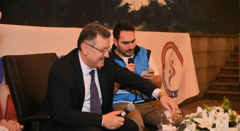 Gençler Sordu, Başkan Genç Yanıtladı