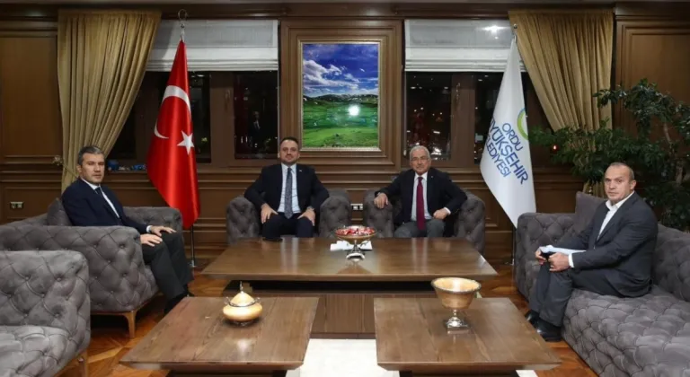 Gençlik ve Spor Bakan Yardımcısı Dr. Enes Eminoğlu Büyükşehir’i Ziyaret Etti