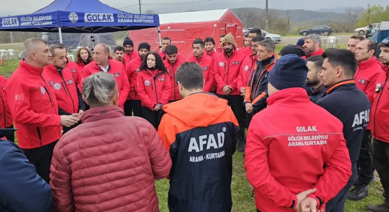 Gölcük'te GÖLAK eğitimleri sürdürüyor