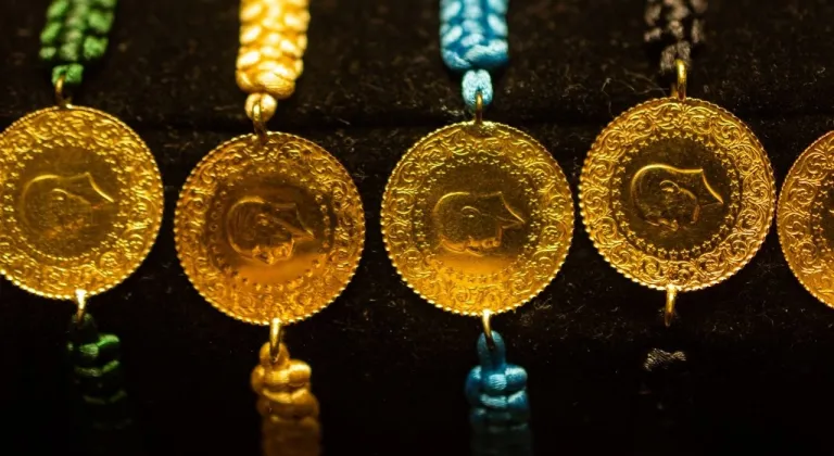 Gram altın haftaya düşüşle başladı: 5 bin 528 lira
