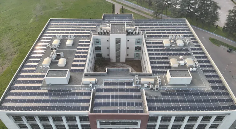 GTÜ’de Sürdürülebilirlik Adımı: Güneş Enerji Santrali Kuruluyor