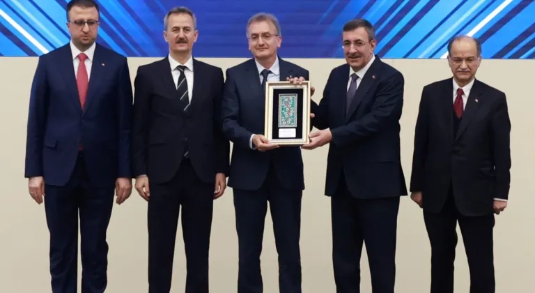 GTÜ’lü akademisyene ASELSAN’dan ödül