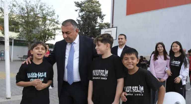 Güngör Geçer, Nuray Karalar’la Öğretmenler Günü’nü Kutladı