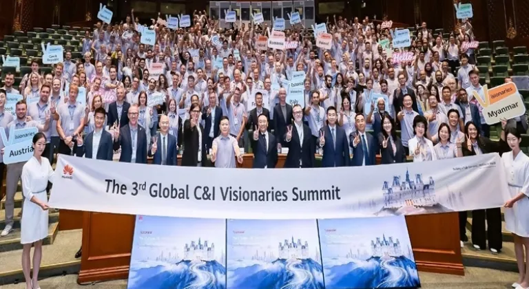 Huawei, farklı sektörlerde daha yeşil bir geleceği şekillendiren 3. Küresel C&I Vizyonerler Zirvesine ev sahipliği yapıyor