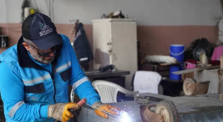 Hurdalar çöp konteyneri oldu