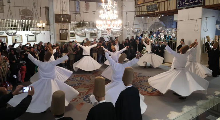 Hz. Mevlana'nın Konya'ya gelişinin 798. yılı kutlanıyor