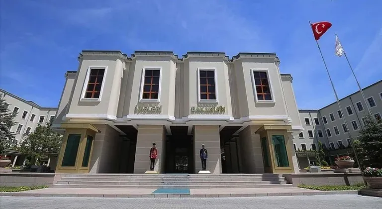 İçişleri Bakanlığı 5 belediye başkanı ve başkan vekilini görevden aldı
