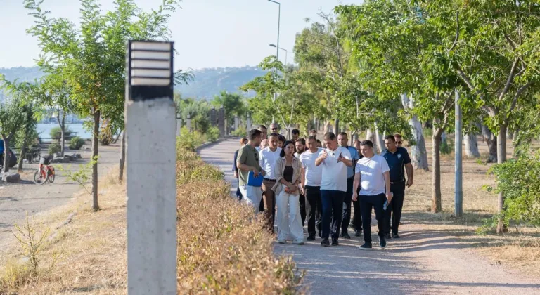 İnciraltı Kent Ormanı Yenileniyor: Doğa Korunacak, Konfor Artacak