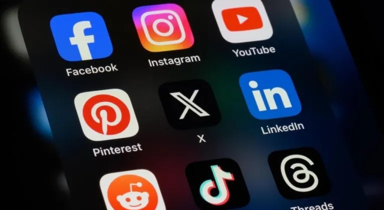 İngiltere’de 16 yaş altına sosyal medya kısıtlaması gündemde