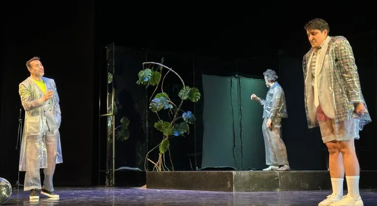 İstanbul Bakırköy Tiyatroları'nda 14 Mart'a özel oyun