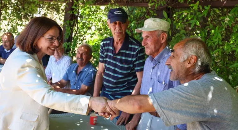 İstanbul Maltepe'de Babalar Günü’ne anlamlı kutlama