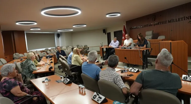 İstanbul Maltepe’de muhtarlarla buluşma devam ediyor