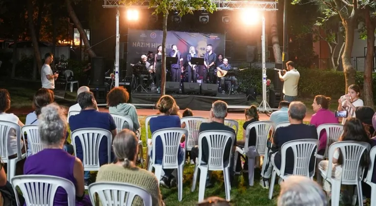 İstanbul Maltepe’de Nazım Hikmet anması