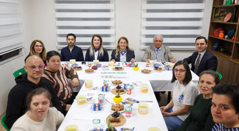 İstanbul'da Engelsiz Yaşamevi’nde iftar buluşması