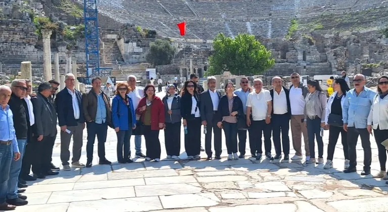 İzmir Bornova Muhtarlar Akademisi’nden anlamlı final