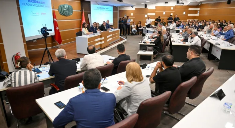 İzmir Bornova’da altyapı hizmetleri ve uluslararası iş birlikleri güçleniyor