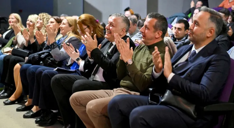 İzmir Bornova’da Bosna bağımsızlık coşkusu