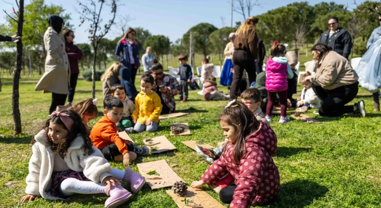 İzmir Bornova’da minikler öğrenerek eğlendi