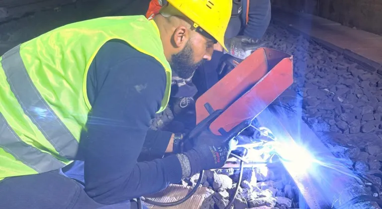 İzmir Bornova’da ray değişimi tamam