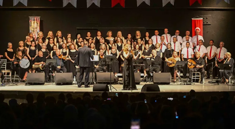 İzmir Bornova’da yaza coşkulu merhaba