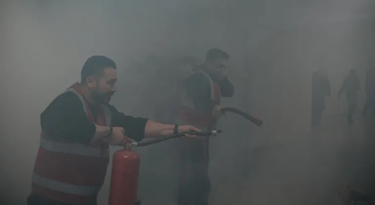 İzmir Büyükşehir’den Gerçeği Aratmayan Afet Tatbikatı