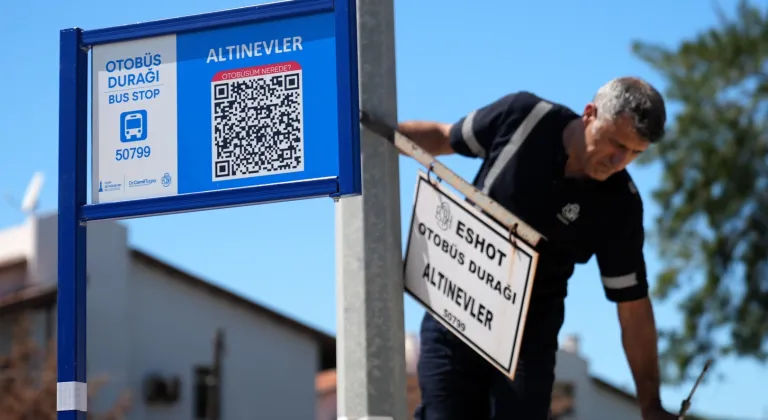 İzmir ESHOT durakları QR kodlu oluyor