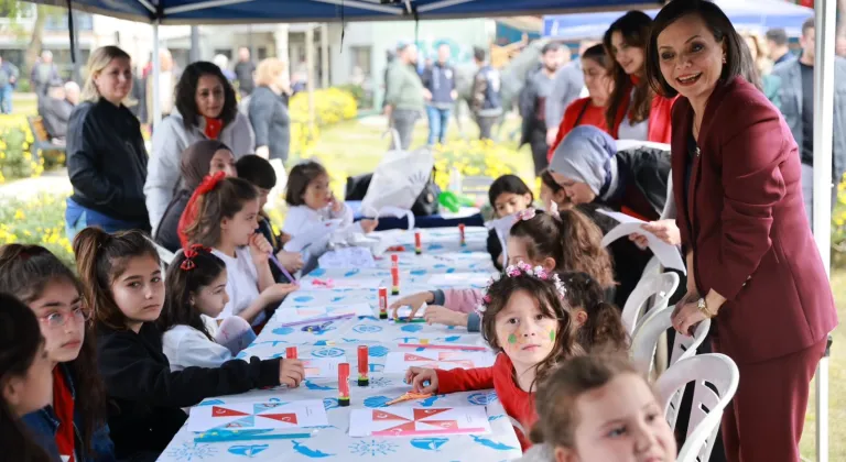 İzmir Karabağlar’da Çocuk Şenliği ilçeyi sardı