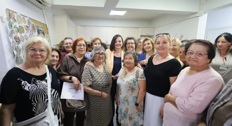 İzmir Karabağlar'da dayanışma ve umut büyüyor