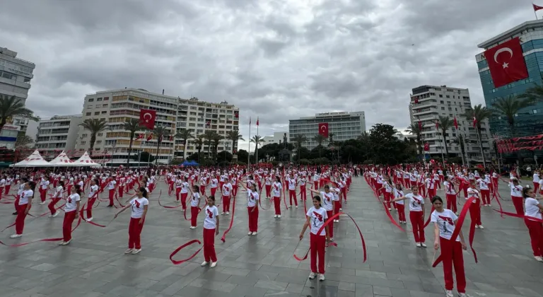 İzmir’de 23 Nisan coşkusu