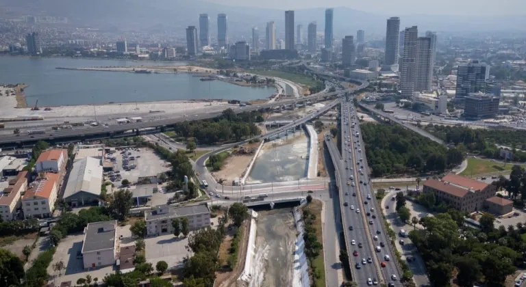 İzmir’de Derelerde Temizlik Seferberliği: Sırada Manda Çayı Var